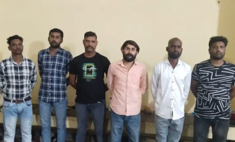 कोटा पुलिस की कार्रवाई, पुलिस आरक्षक सहित कई पर मामला दर्ज